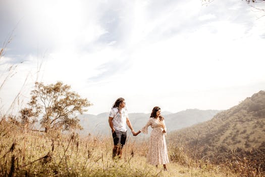 couple engaged in art therapy